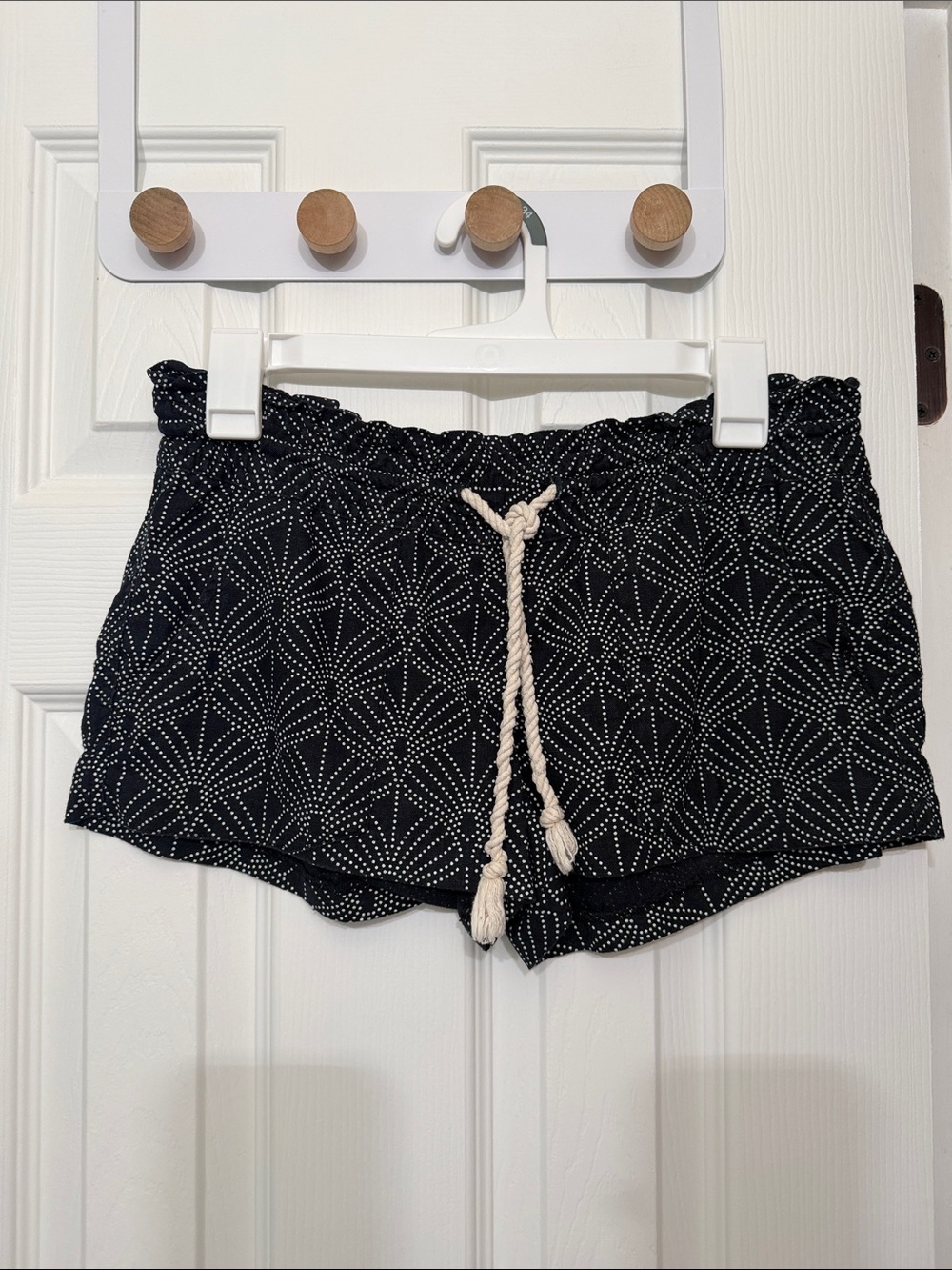 Roxy Oceanside Beach Black Patterned Drawstring Shorts